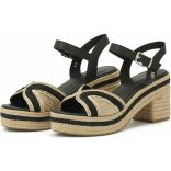 Tommy Hilfiger női platform fazonú szandál fekete bézs színben