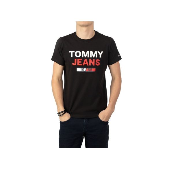 Tommy Jeans férfi pamut póló fekete színben elején logó mintával 
