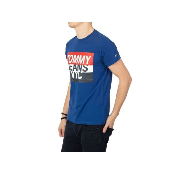 Tommy Jeans férfi pamut póló elején logó mintával kék színben