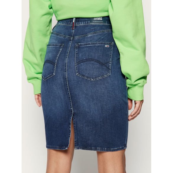 Tommy Jeans női farmerszoknya prémium stretch anyagból