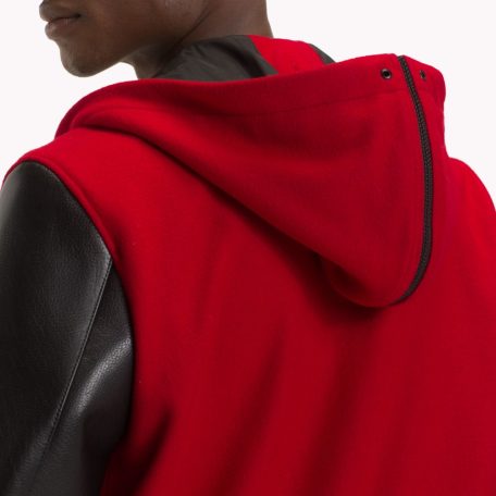 Tommy Hilfiger férfi kapucnis baseball fazonú kabát fekete bőr ujjal gyapjú anyagból piros színben
