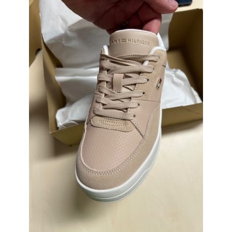 Tommy Hilfiger Essential Basket sneaker púder színben